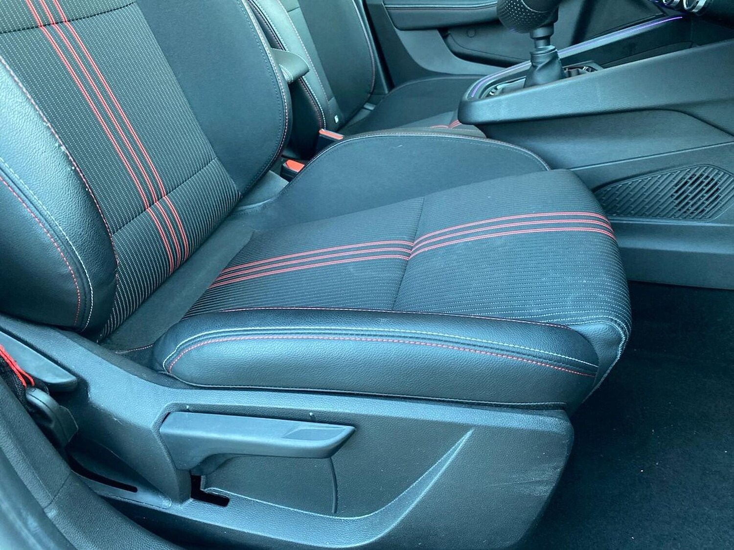 Used Renault Clio 2022 for sale - 76030457: Photo 30