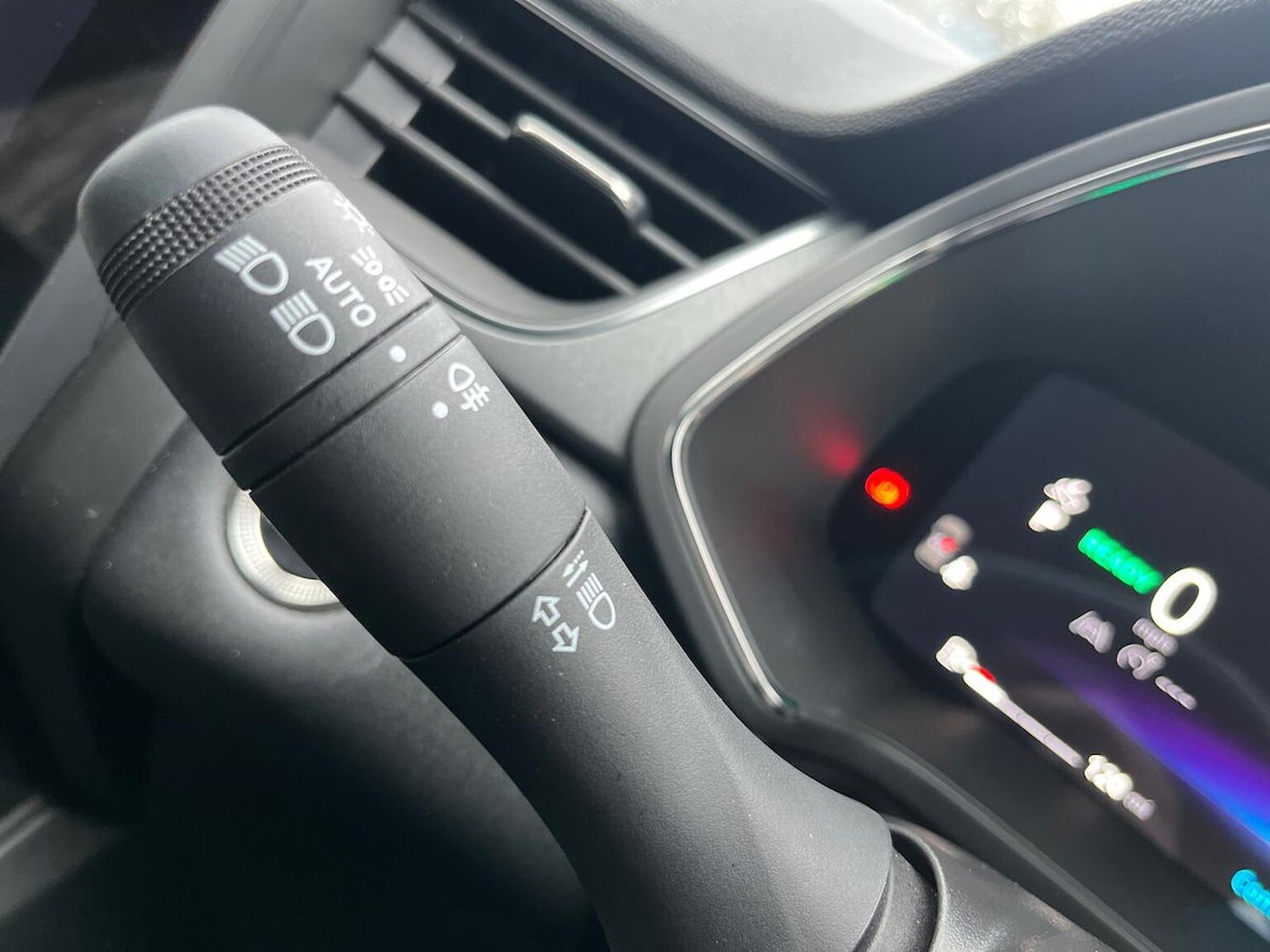 Used Renault Captur 2025 for sale - 76969929: Photo 29