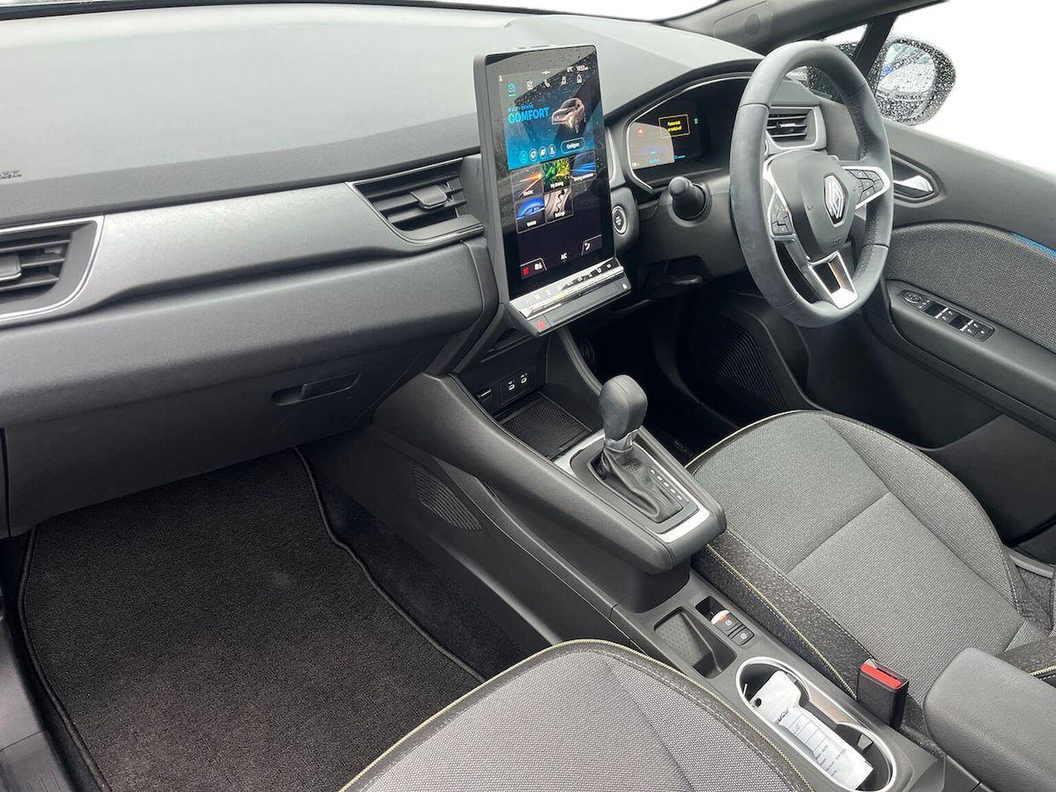 Used Renault Captur 2025 for sale - 76969929: Photo 7