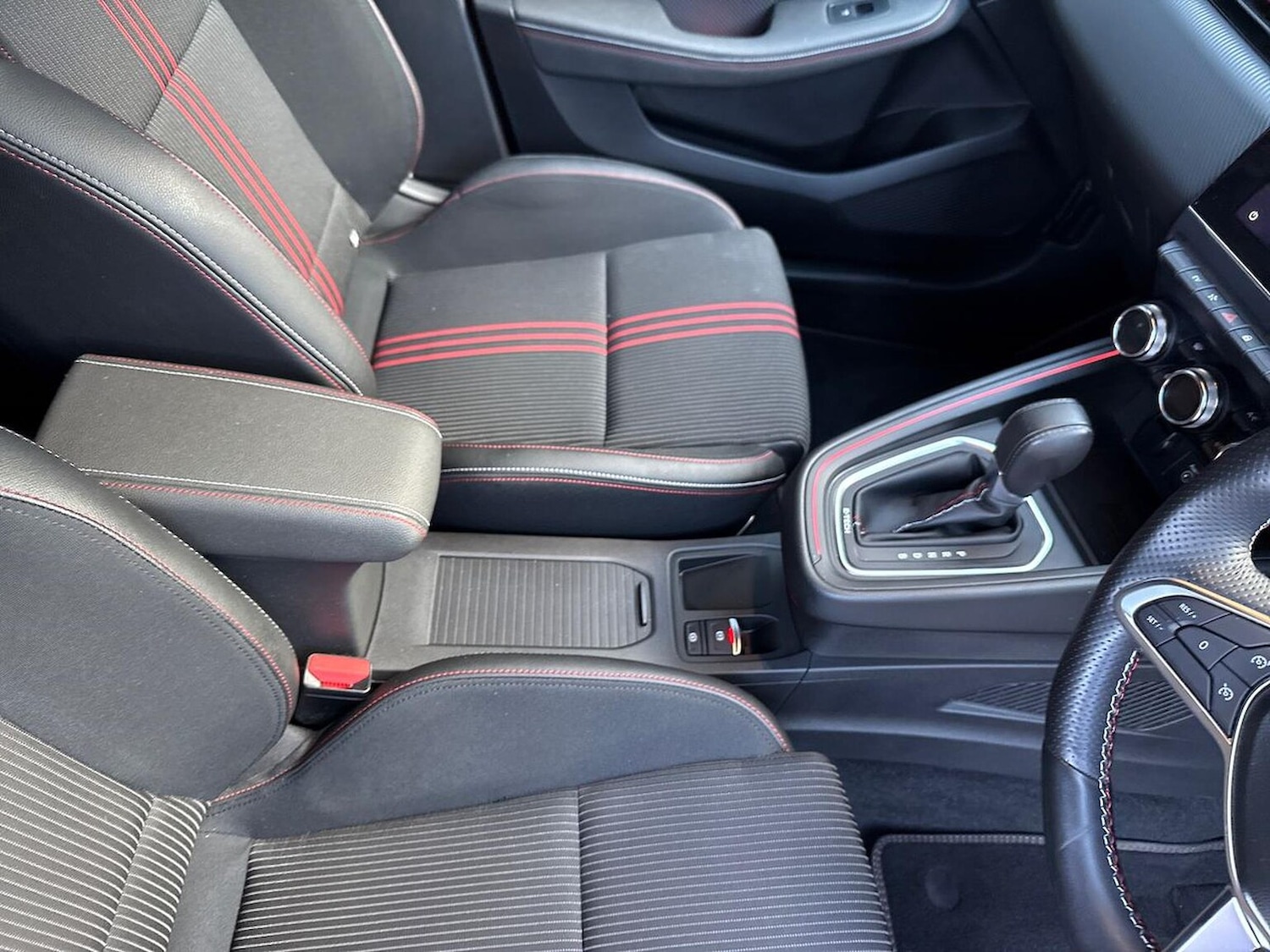 Used Renault Clio 2022 for sale - 75987768: Photo 13