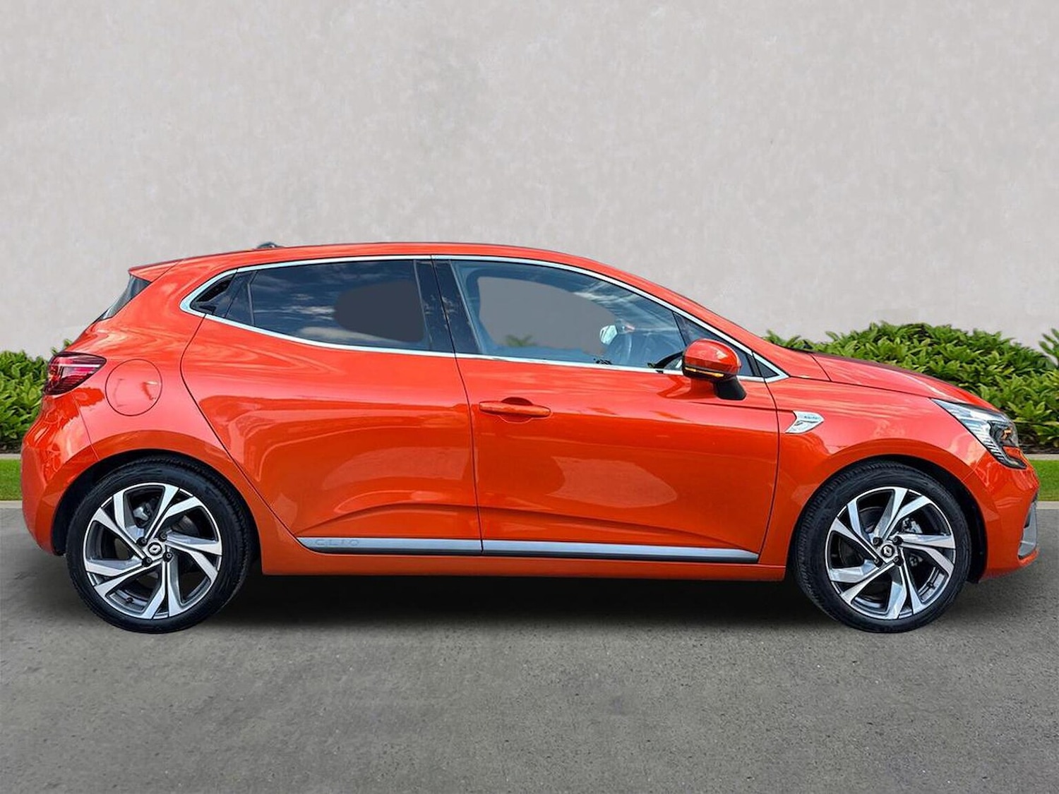 Used Renault Clio 2022 for sale - 75987768: Photo 3