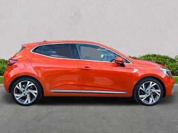 Used Renault Clio 2022 for sale - 75987768: Photo 3