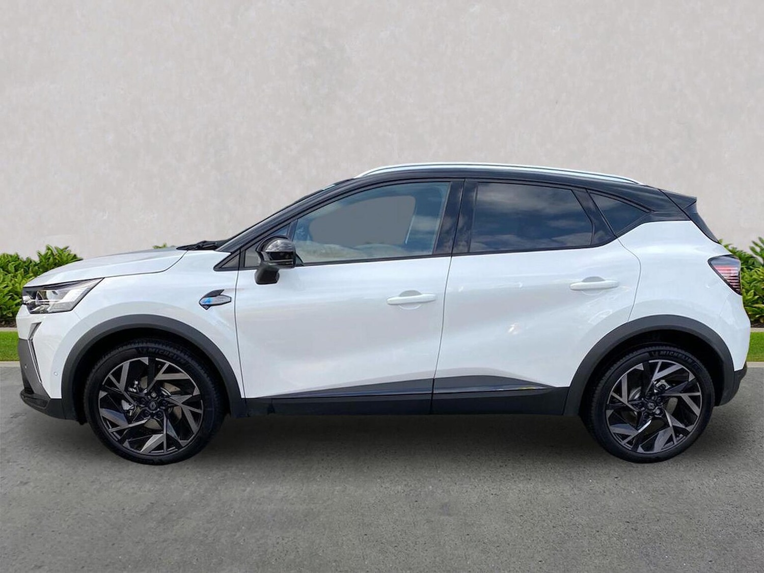 Used Renault Captur 2025 for sale - 76402446: Photo 19