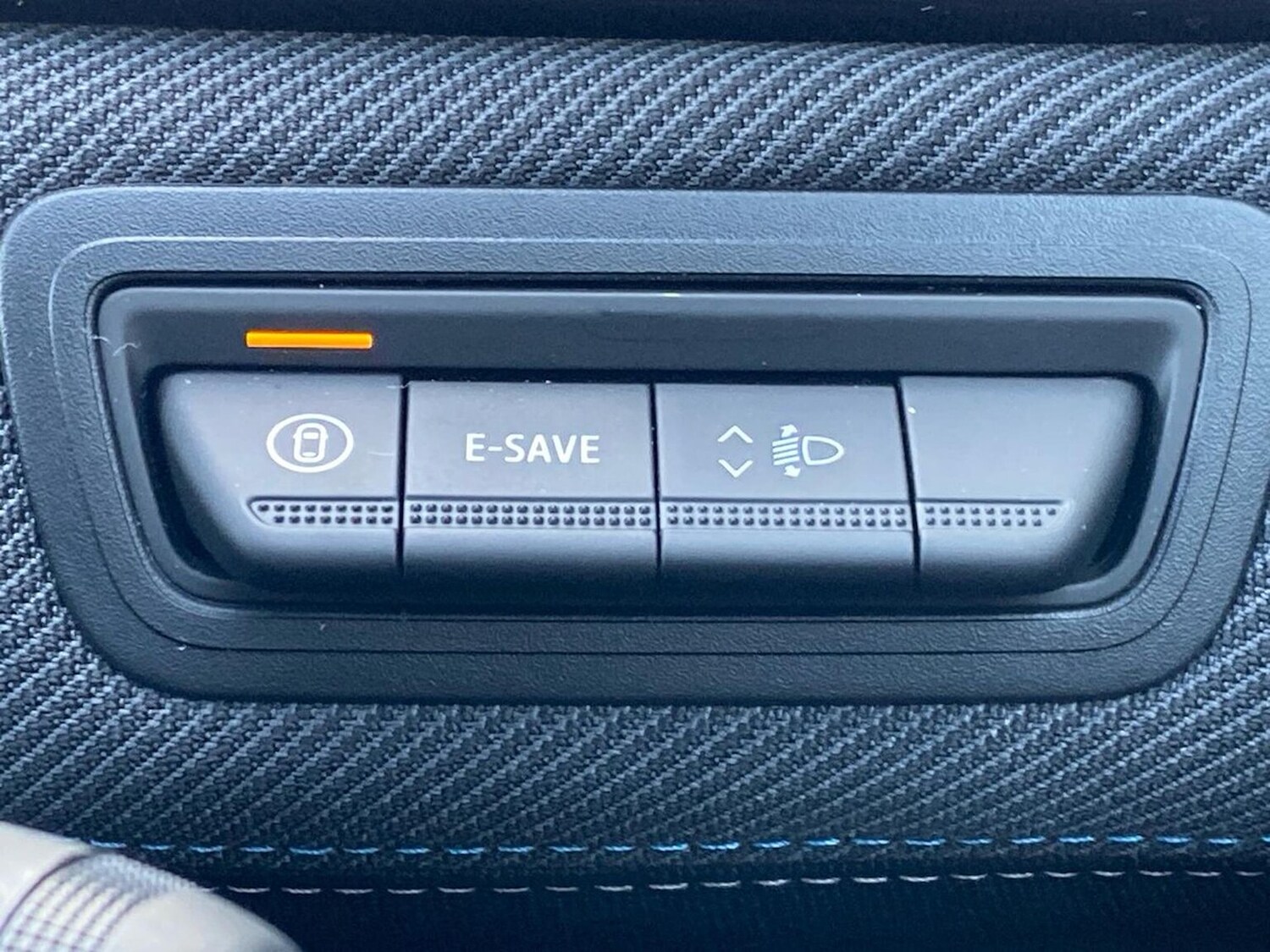 Used Renault Captur 2025 for sale - 76402446: Photo 22