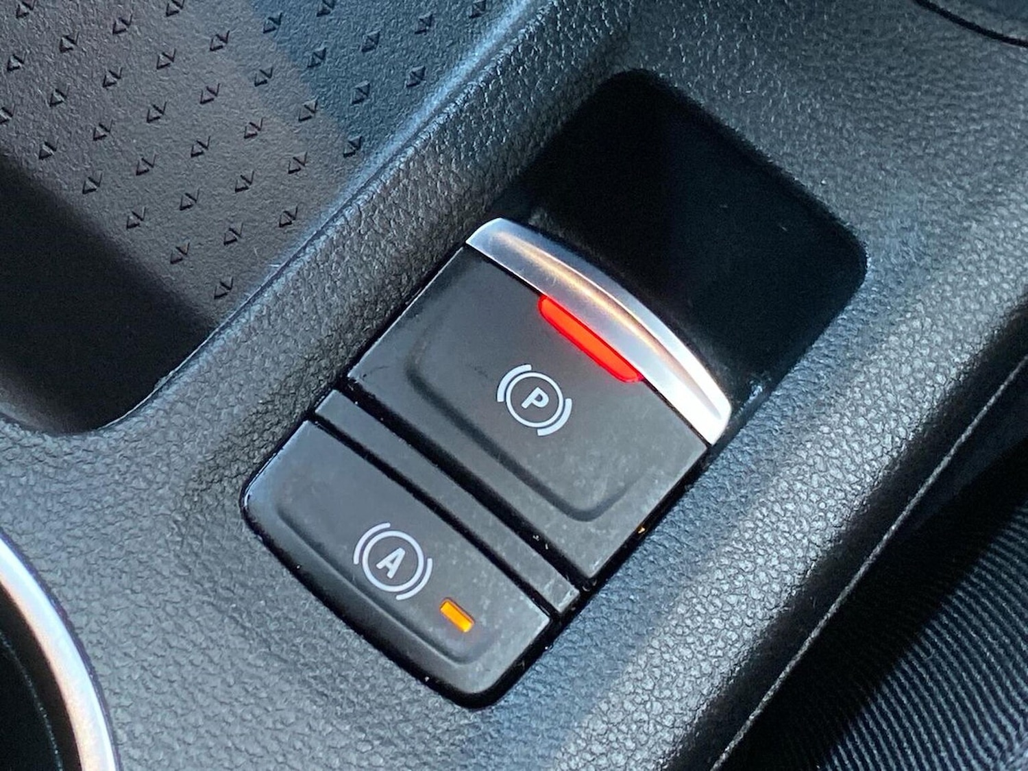 Used Renault Captur 2025 for sale - 76402446: Photo 32