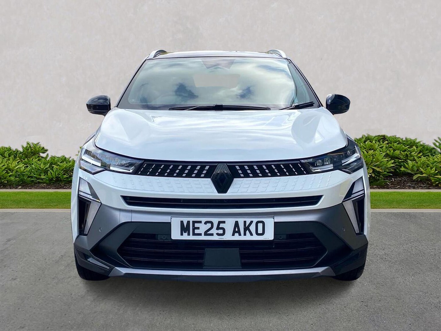 Used Renault Captur 2025 for sale - 76402446: Photo 5