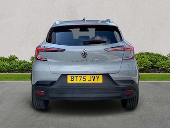 Used Renault Captur 2025 for sale - 78614597: Photo