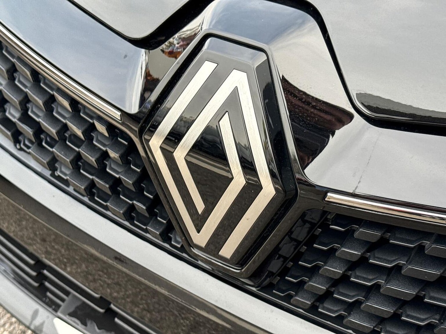 Used Renault Clio 2025 for sale - 77024215: Photo 32