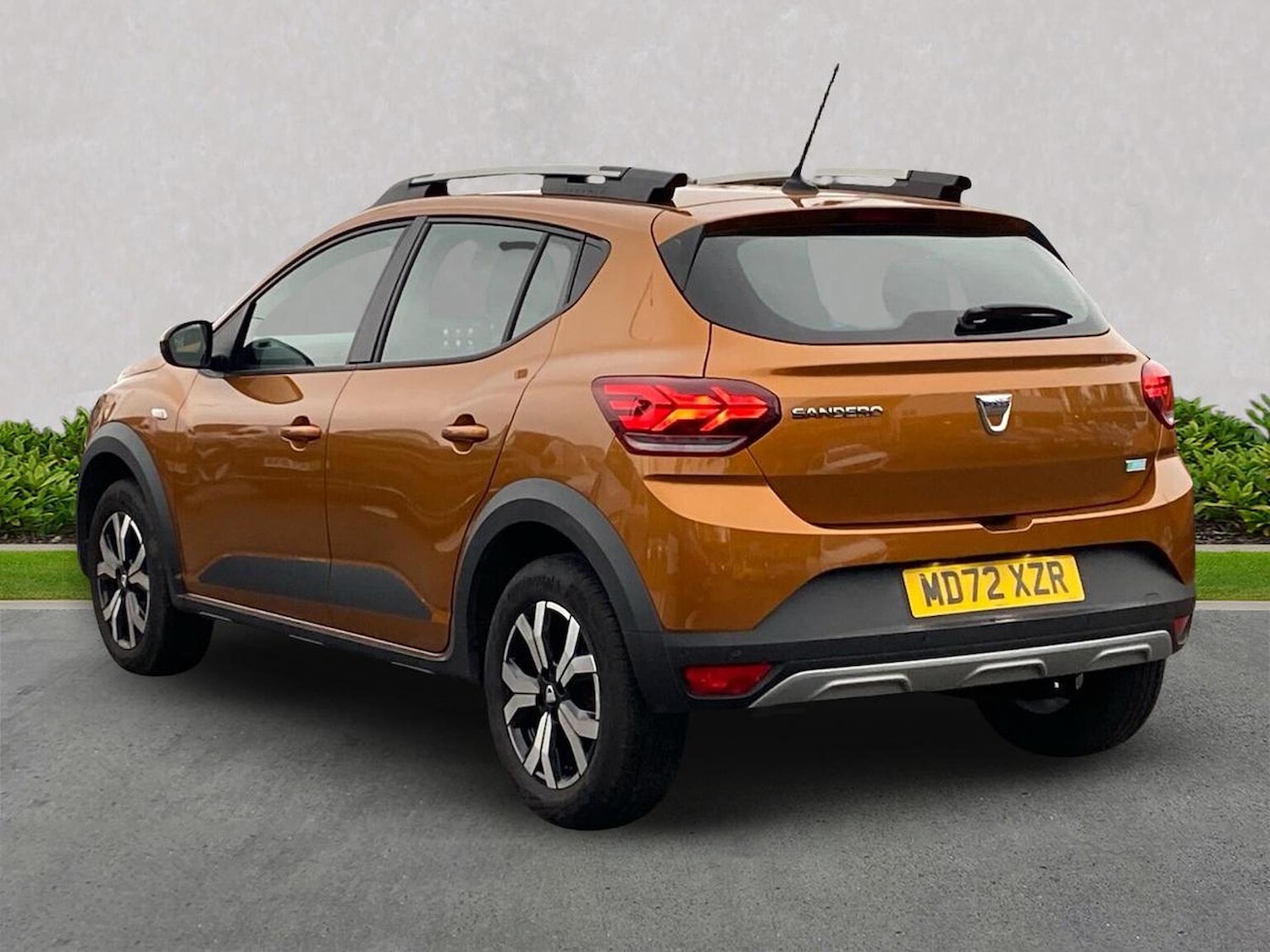 Used Dacia Sandero Stepway 2022 for sale - 77488379: Photo 2