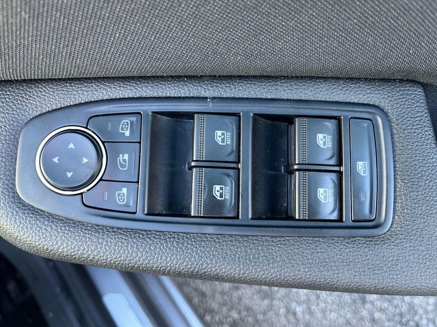 Used Renault Clio 2025 for sale - 77012421: Photo 23