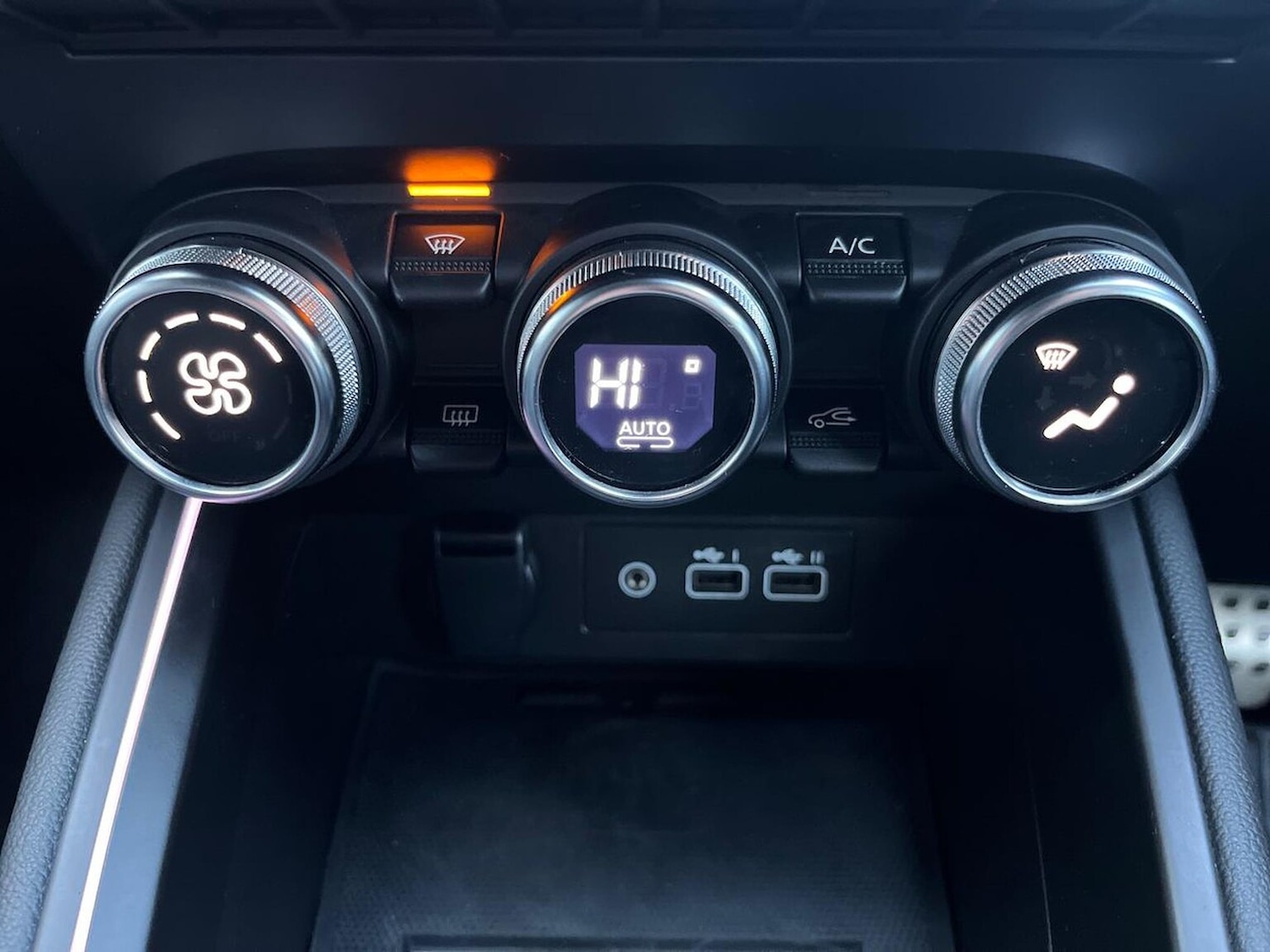 Used Renault Clio 2025 for sale - 77012421: Photo 24