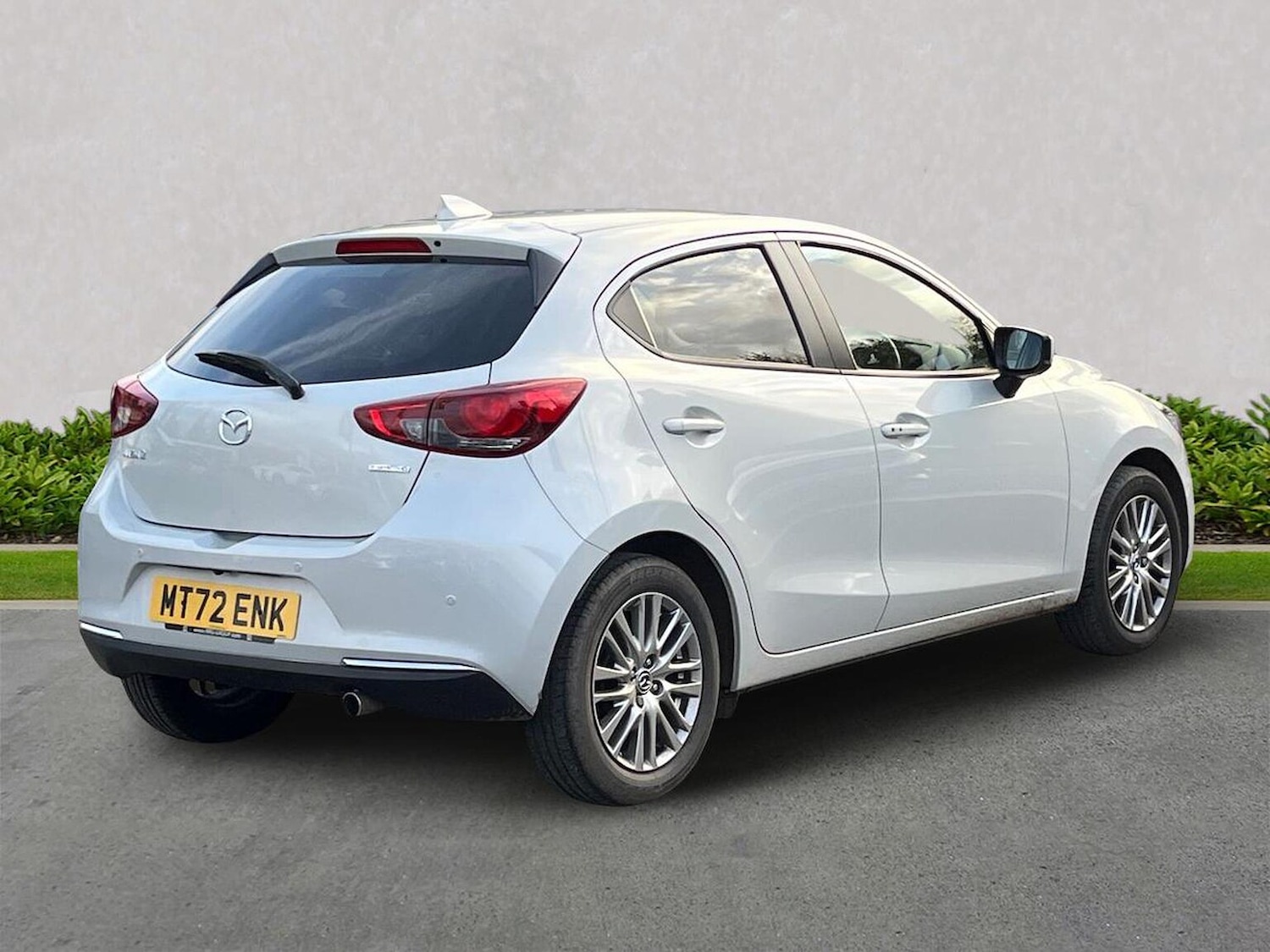 Used Mazda Mazda2 2022 for sale - 76455256: Photo 2