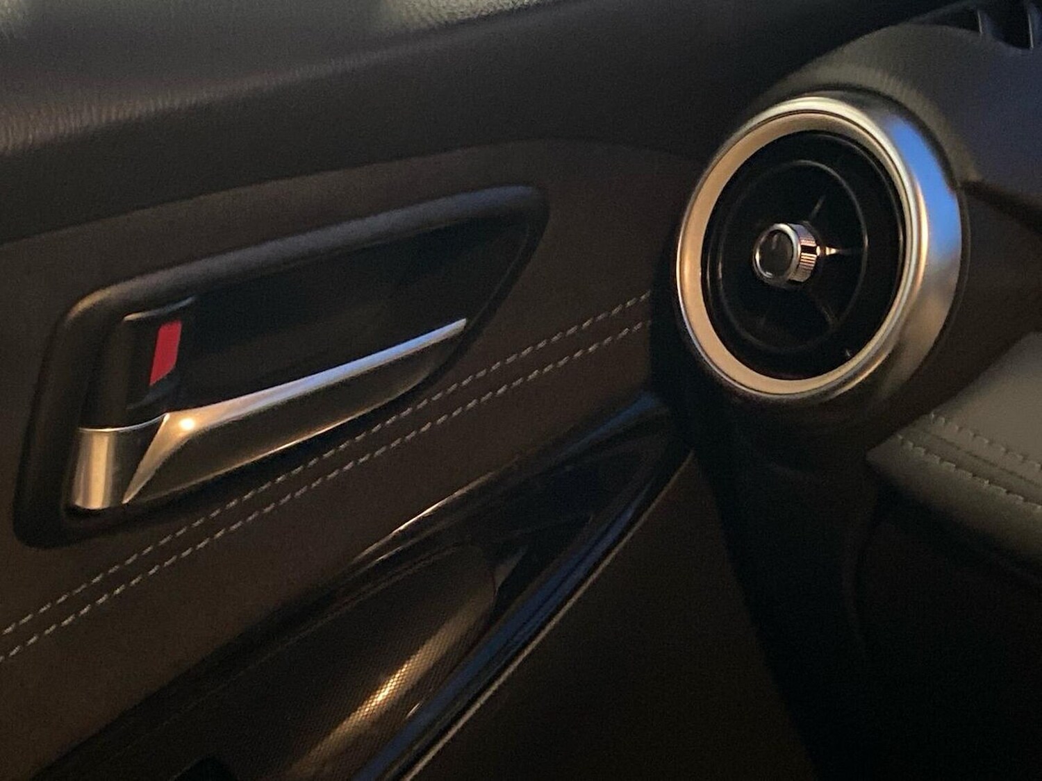 Used Mazda Mazda2 2022 for sale - 76455256: Photo 42