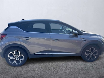 Used Renault Captur 2023 for sale - 79150866: Photo