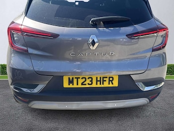 Used Renault Captur 2023 for sale - 79150866: Photo