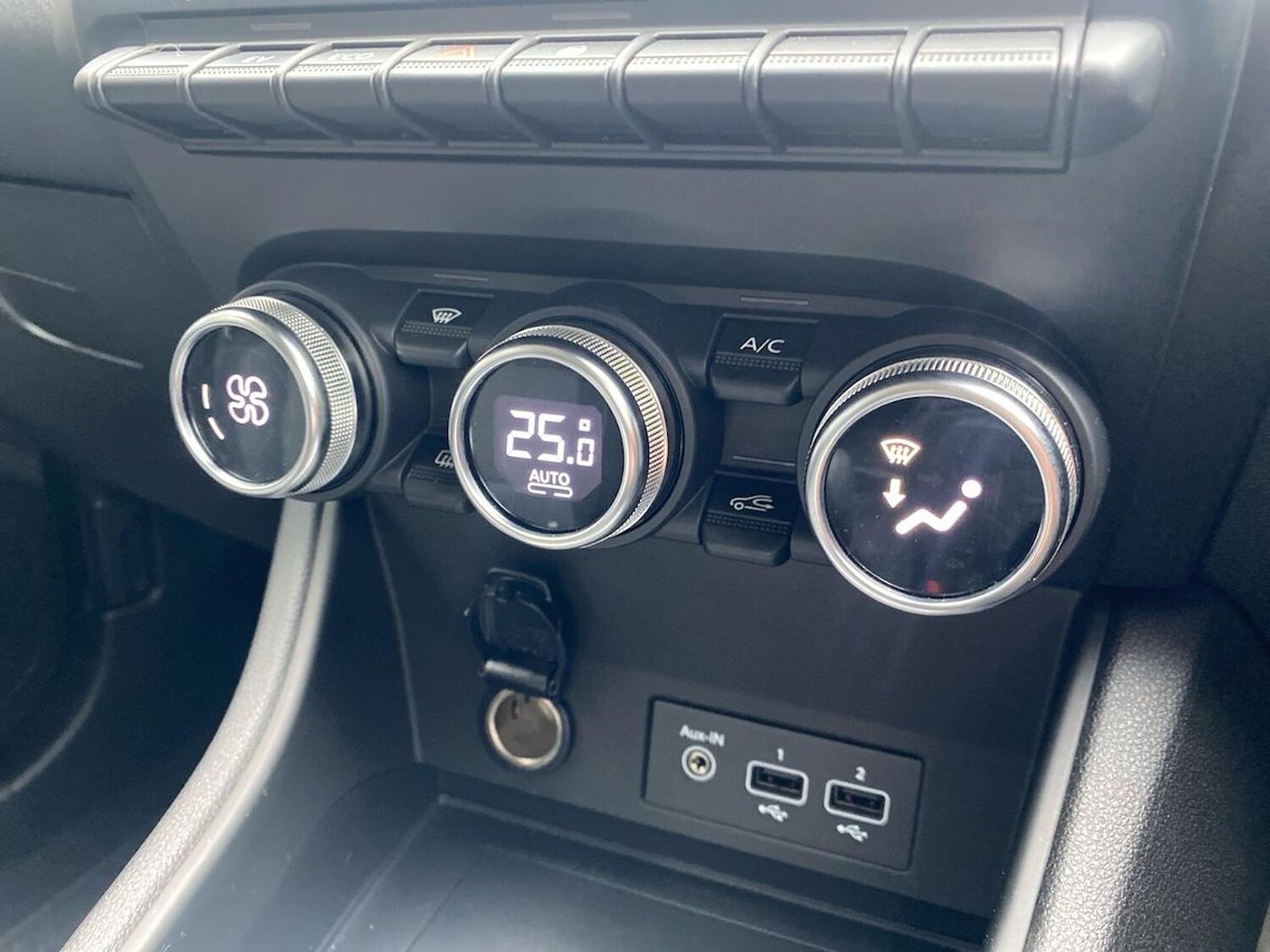 Used Renault Captur 2023 for sale - 78106310: Photo 27