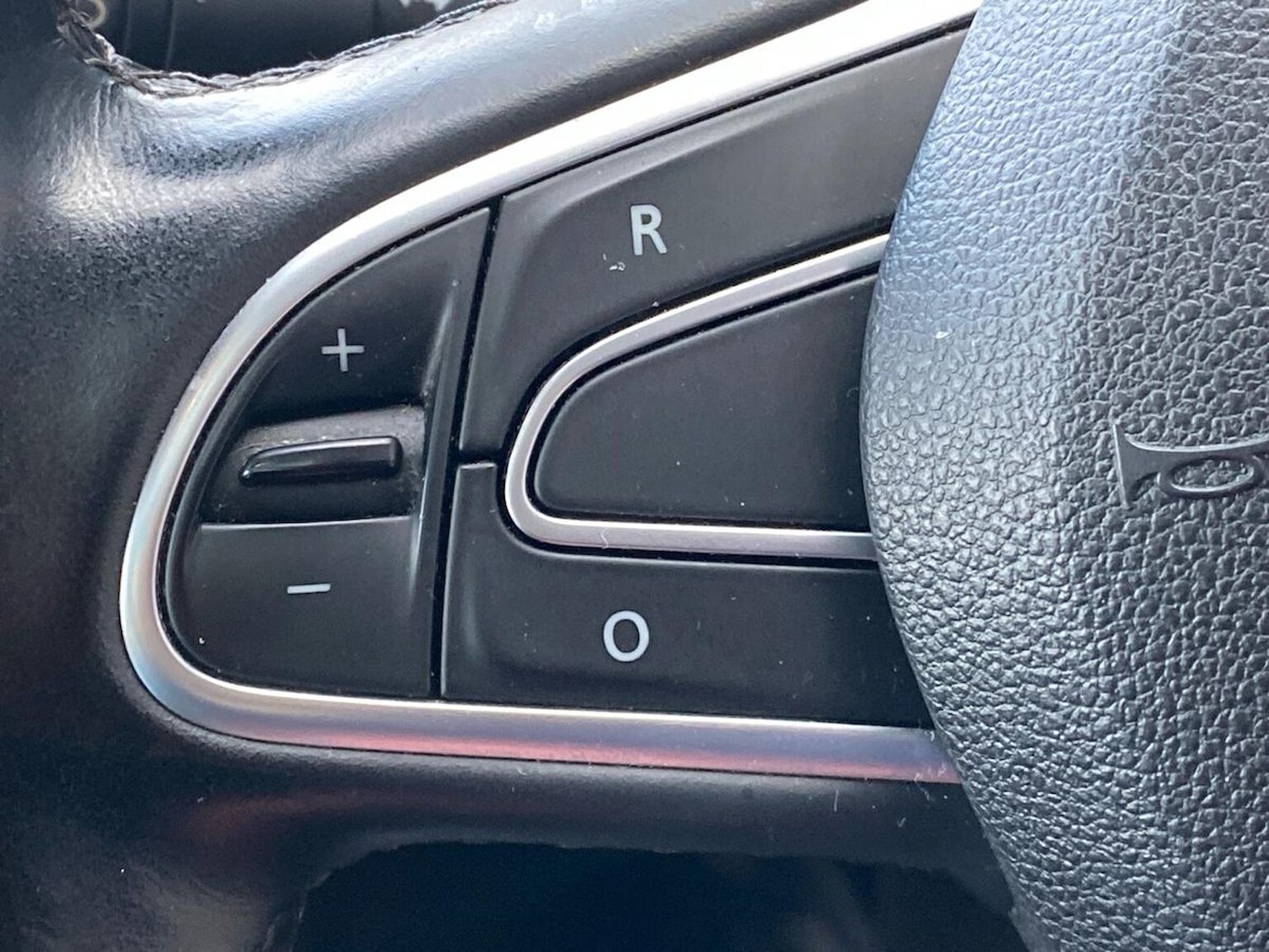 Used Renault Koleos 2017 for sale - 76402447: Photo 26