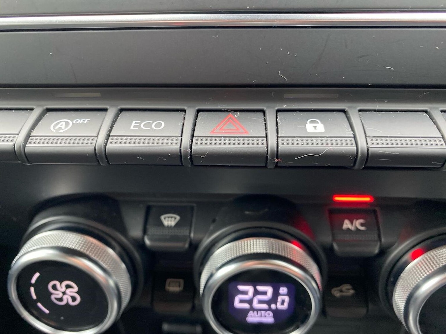 Used Renault Captur 2020 for sale - 76478175: Photo 22