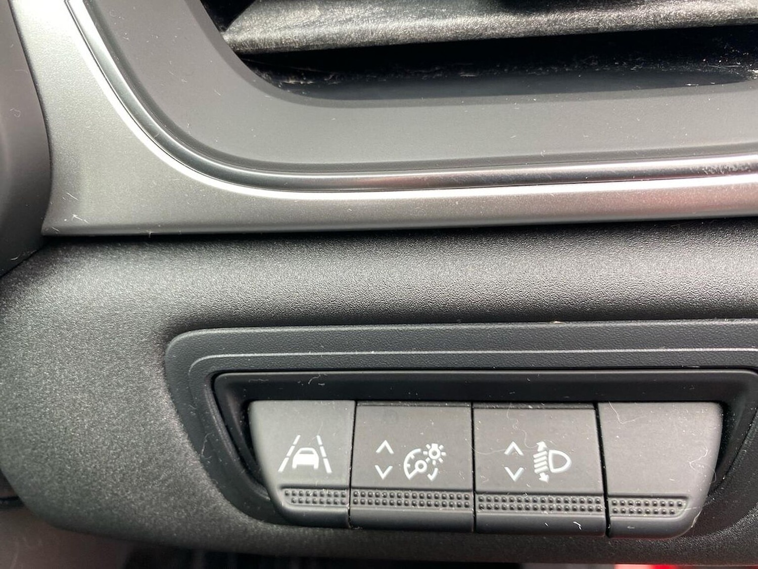 Used Renault Captur 2020 for sale - 76478175: Photo 47