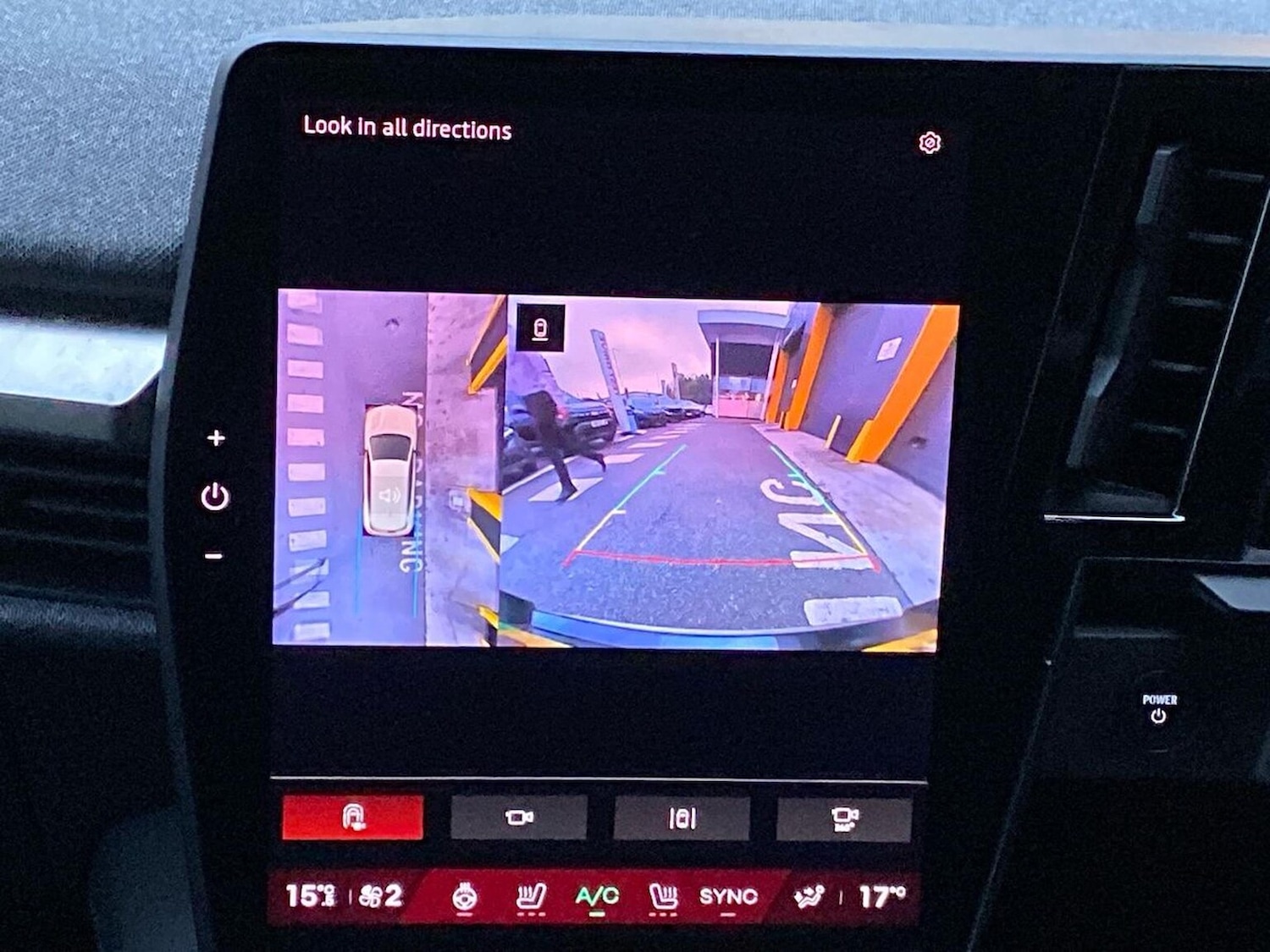 Used Renault Megane E Tech 2024 for sale - 76510734: Photo 23