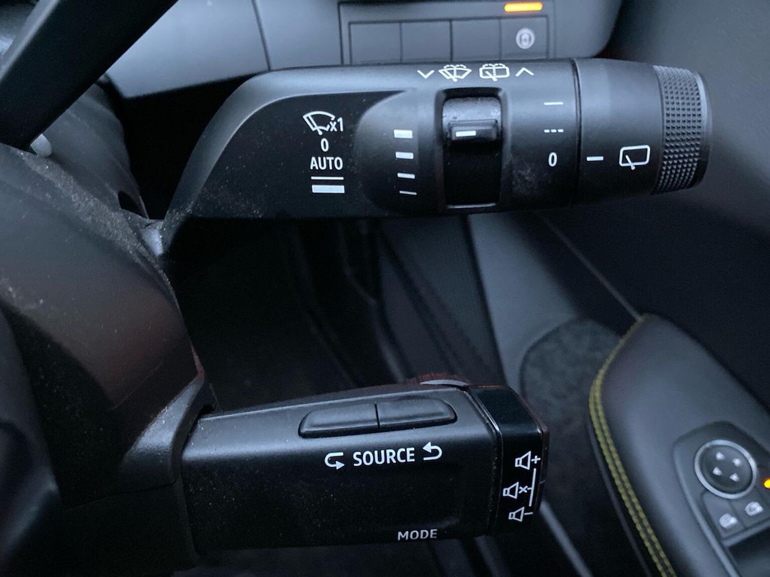 Used Renault Megane E Tech 2024 for sale - 76510734: Photo 29