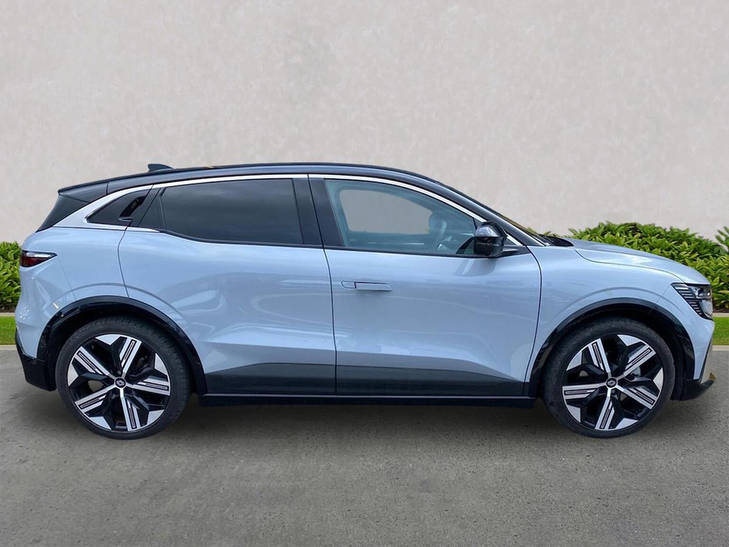 Used Renault Megane E Tech 2024 for sale - 76510734: Photo 3