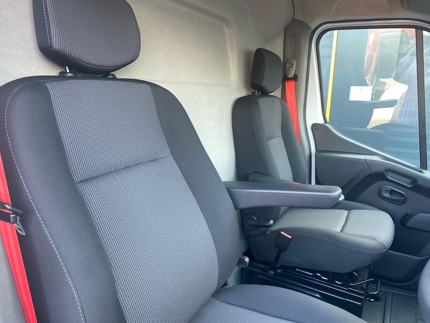 Used Renault Master 2025 for sale - 77488352: Photo 16