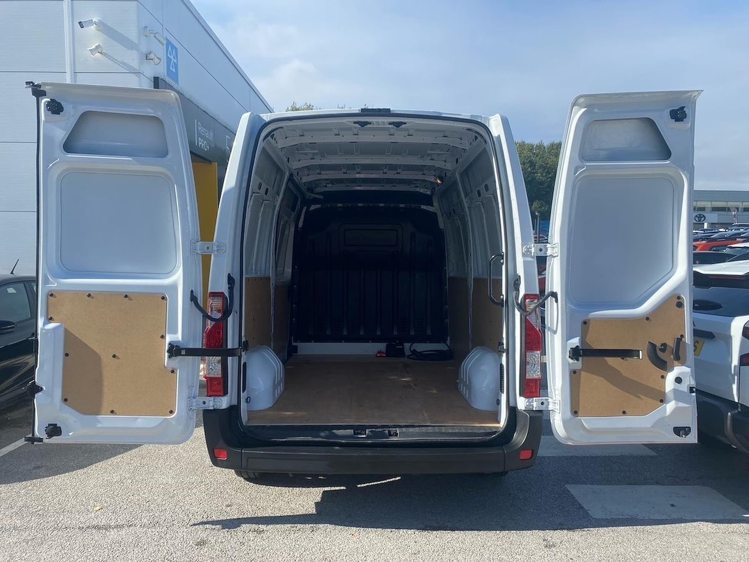 Used Renault Master 2025 for sale - 77488352: Photo 37