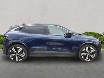 Used Renault Megane E Tech 2024 for sale - 78614855: Photo