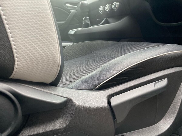 Used Renault Captur 2022 for sale - 76134242: Photo 30
