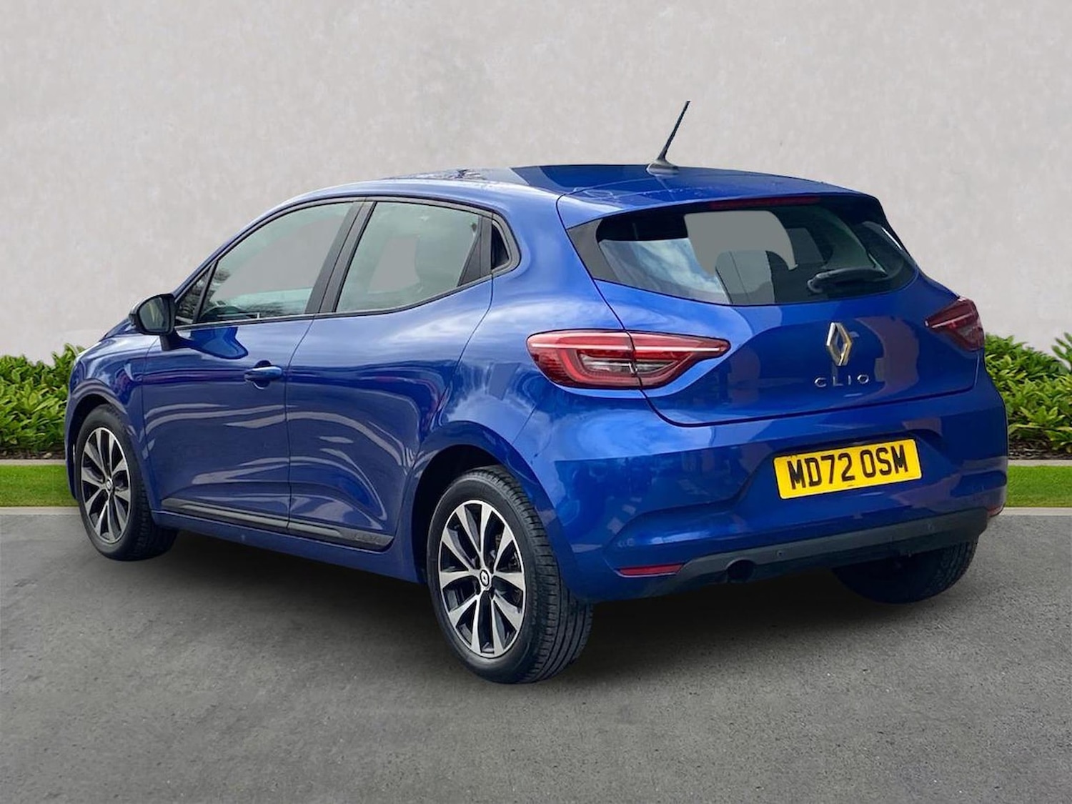 Used Renault Clio 2022 for sale - 78139590: Photo 2
