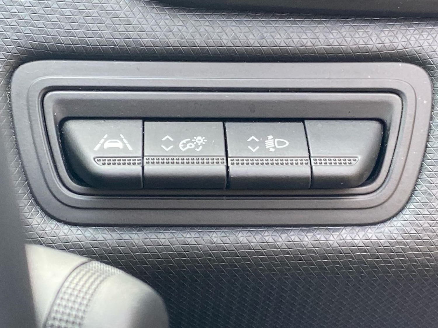 Used Renault Clio 2022 for sale - 78139590: Photo 24