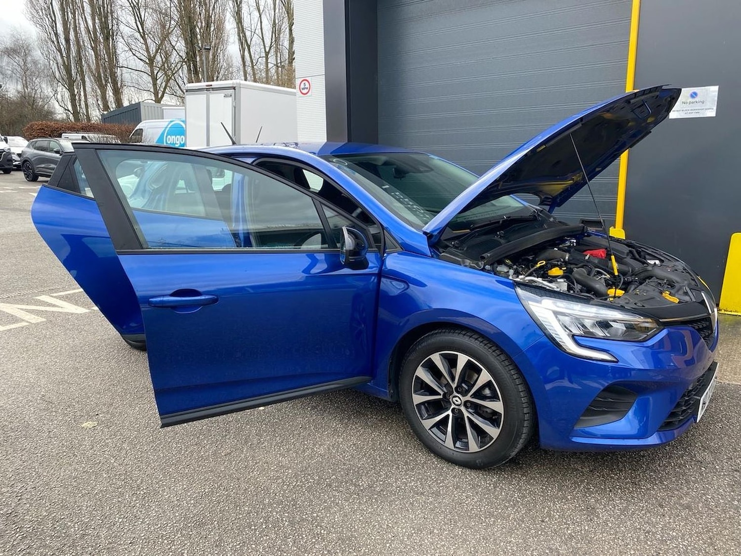 Used Renault Clio 2022 for sale - 78139590: Photo 42