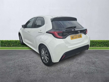 Used Mazda Mazda2 HYBRID 2023 for sale - 79417791: Photo