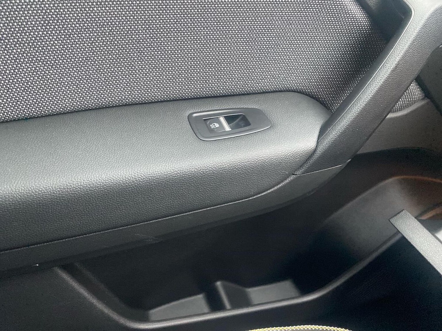 Used Renault Captur 2024 for sale - 76974590: Photo 42