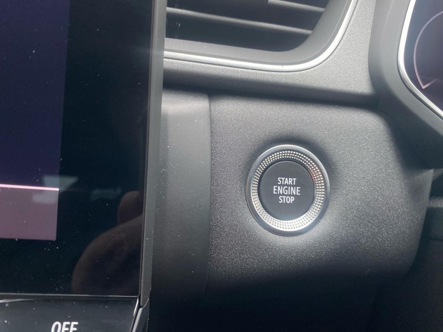 Used Renault Captur 2024 for sale - 76974590: Photo 43