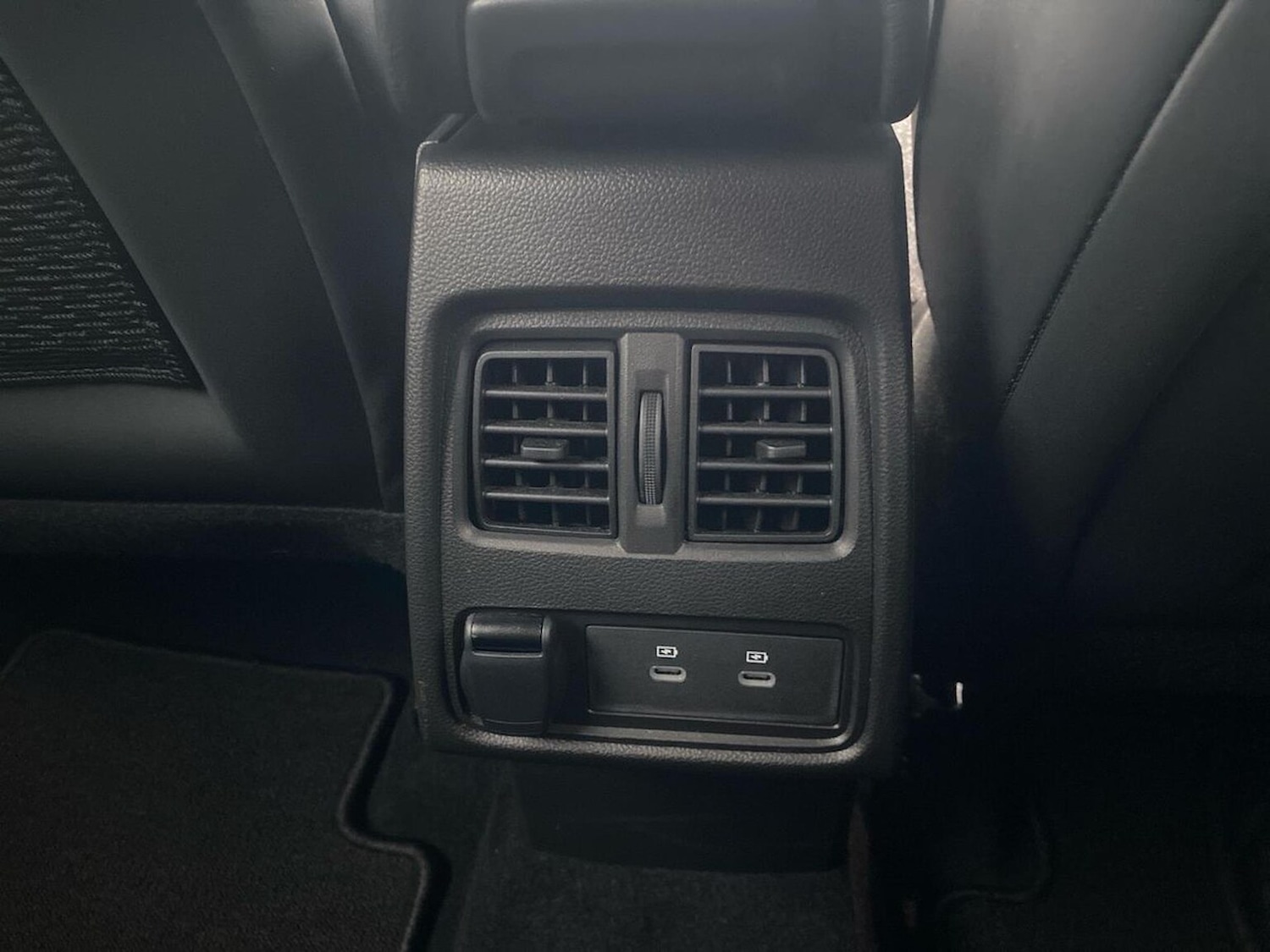 Used Renault Captur 2024 for sale - 76974590: Photo 49