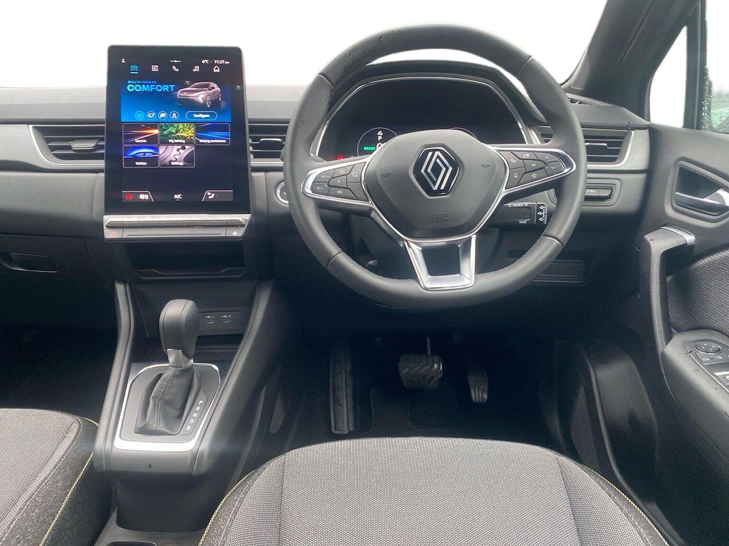 Used Renault Captur 2024 for sale - 76974590: Photo 9