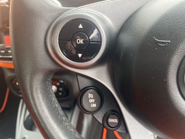 Used smart fortwo 2015 for sale - 76149455: Photo 24