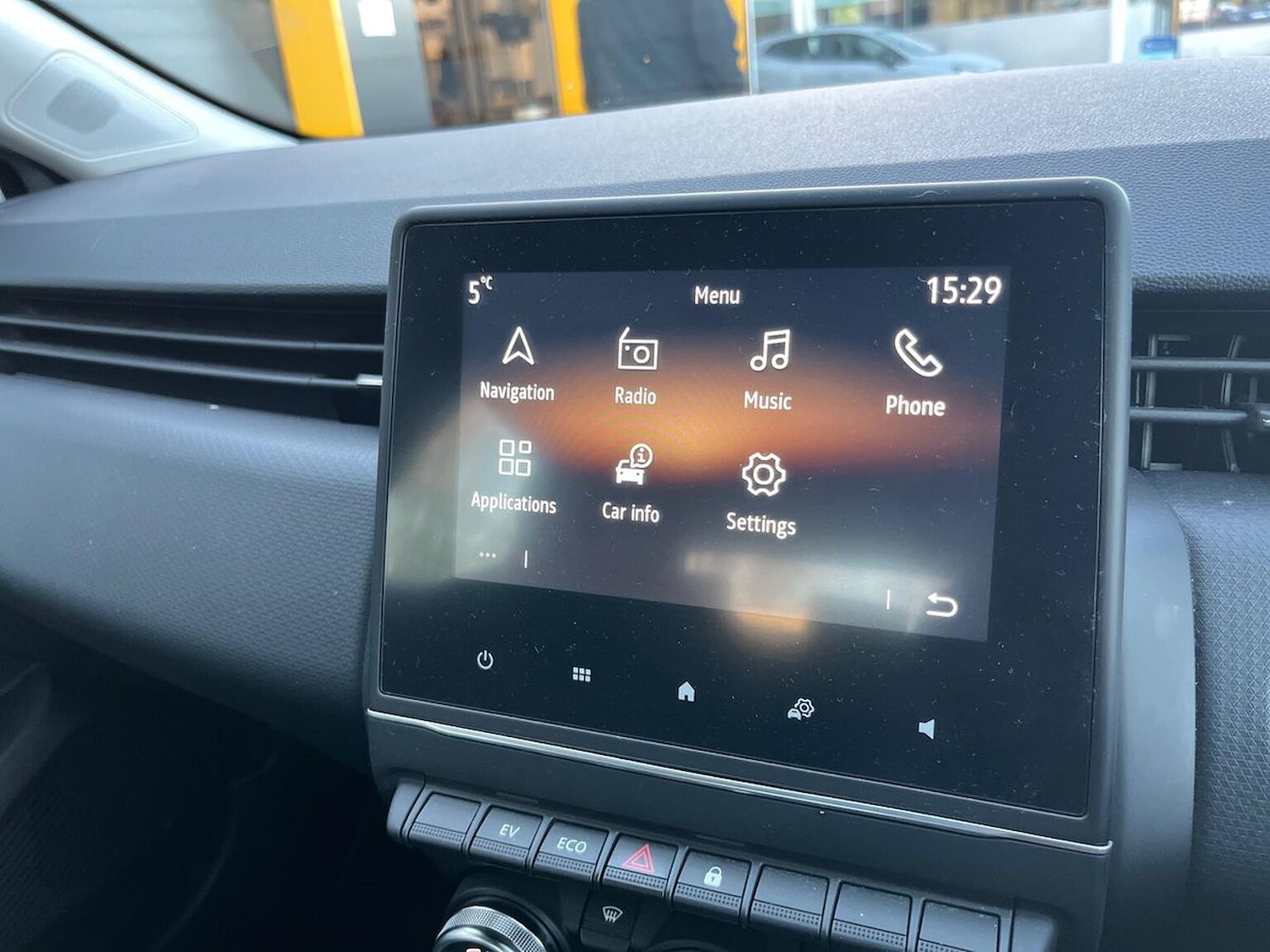 Used Renault Clio 2023 for sale - 76605575: Photo 11