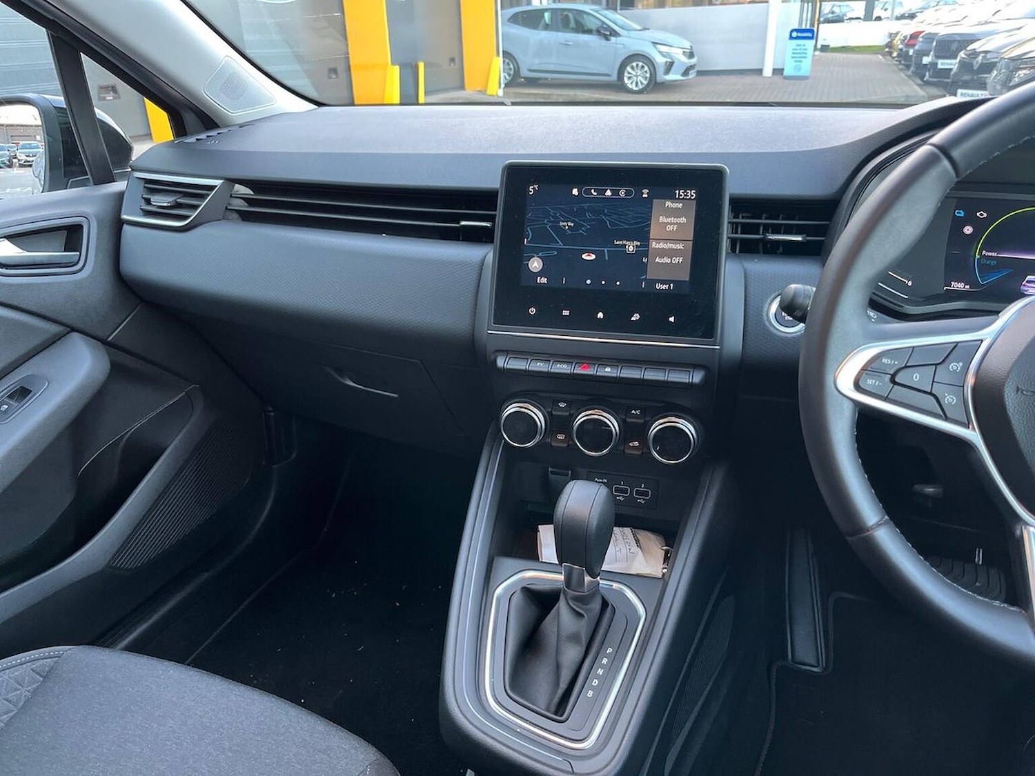 Used Renault Clio 2023 for sale - 76605575: Photo 13