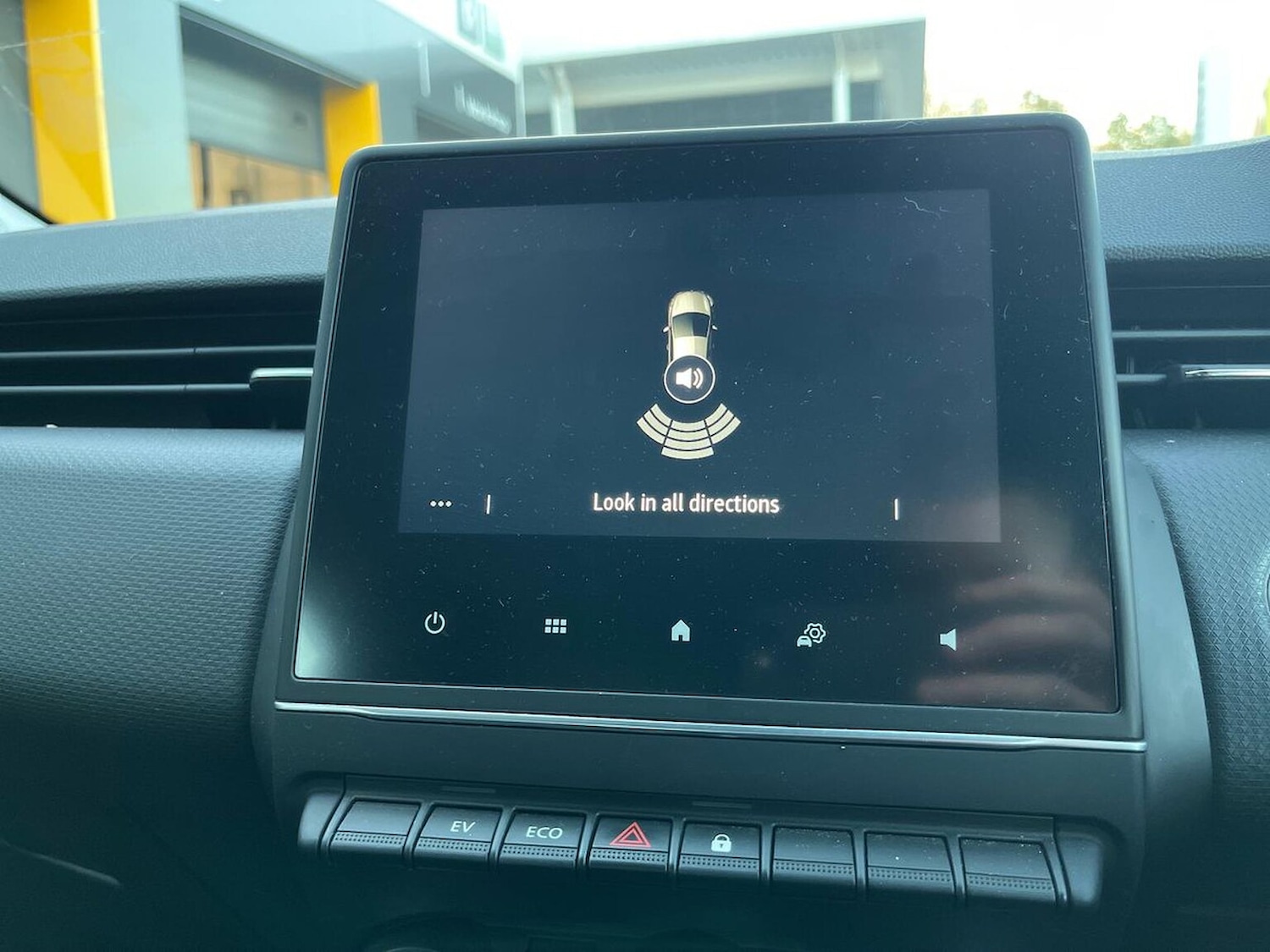 Used Renault Clio 2023 for sale - 76605575: Photo 23