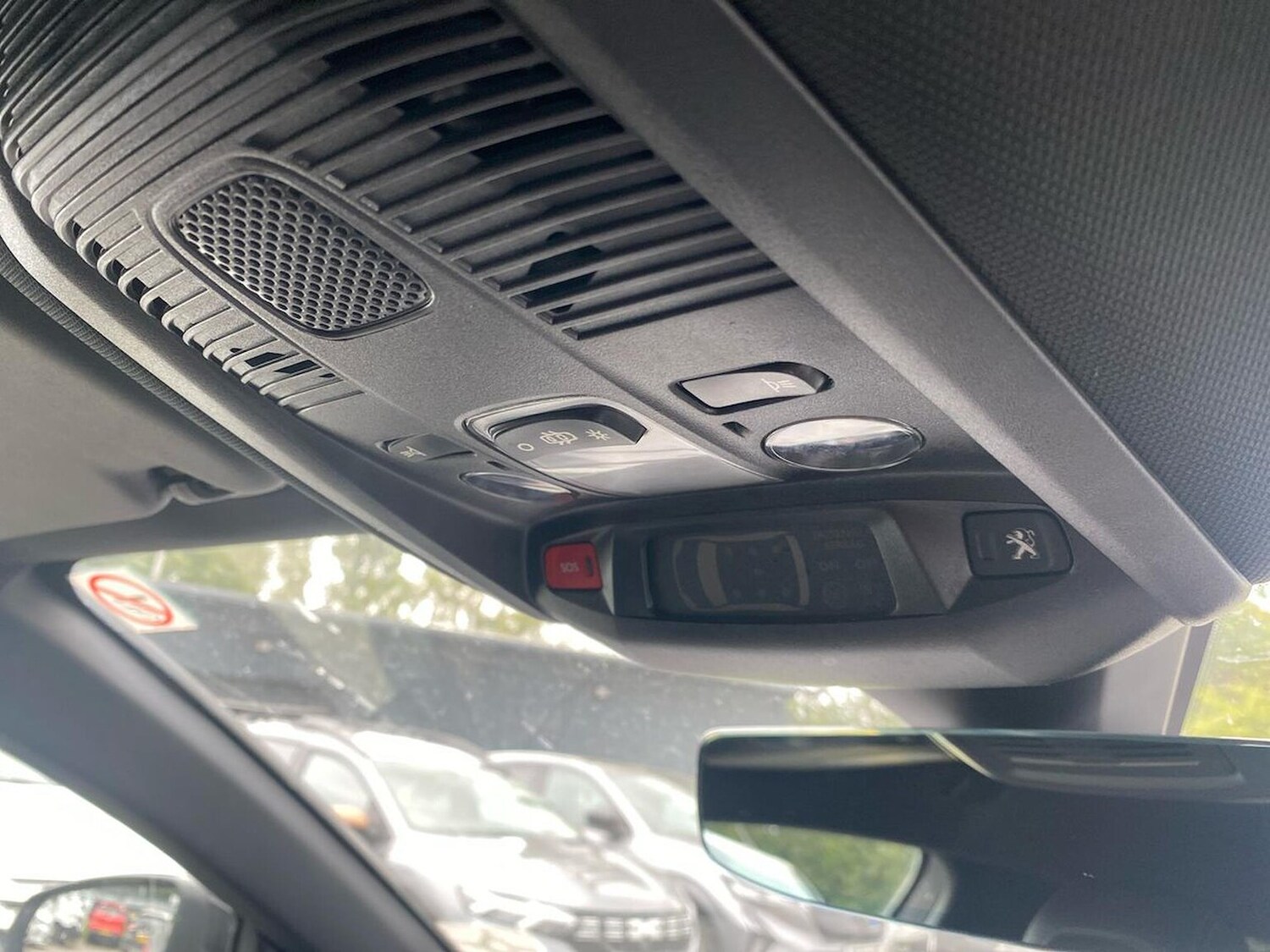 Used Peugeot 5008 2022 for sale - 76611601: Photo 14