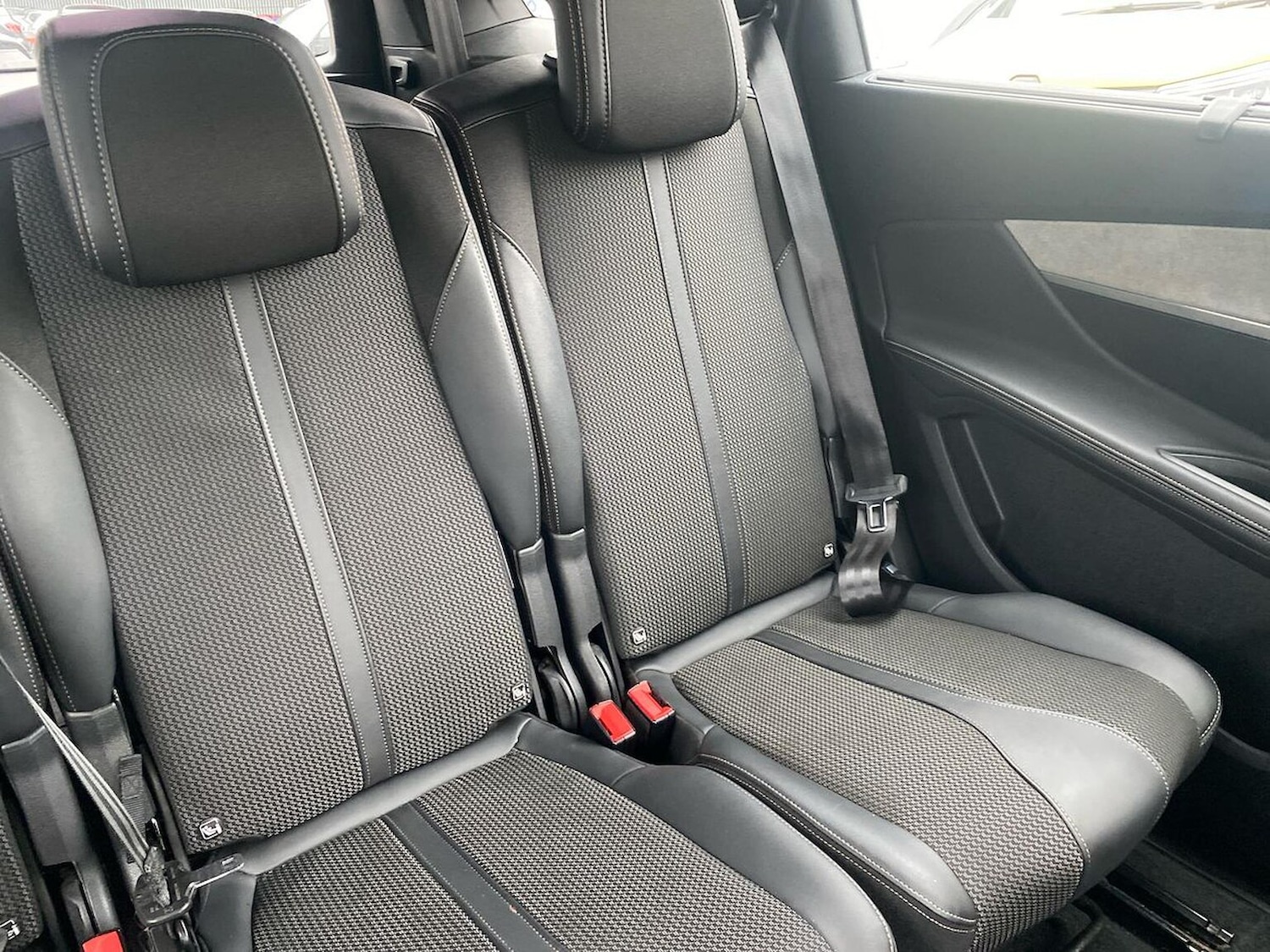 Used Peugeot 5008 2022 for sale - 76611601: Photo 16