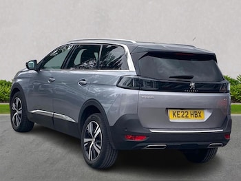 Used Peugeot 5008 2022 for sale - 76611601: Photo