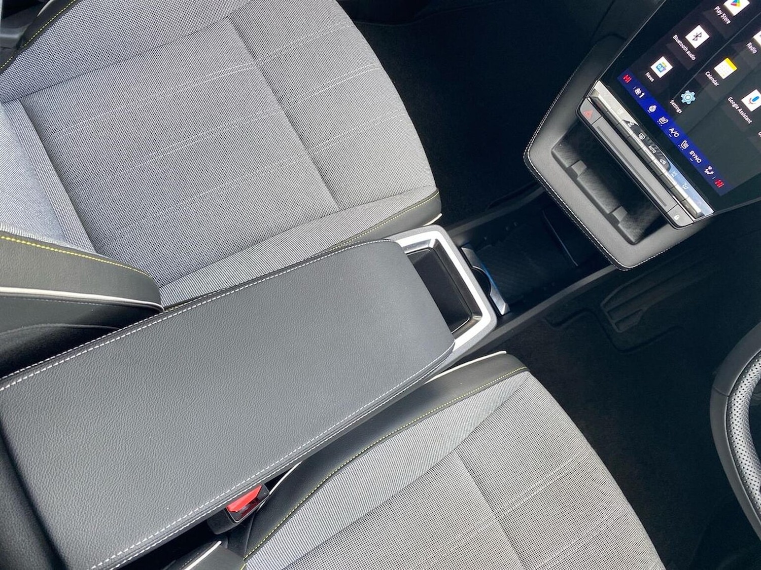 Used Renault Megane E Tech 2024 for sale - 76554236: Photo 13