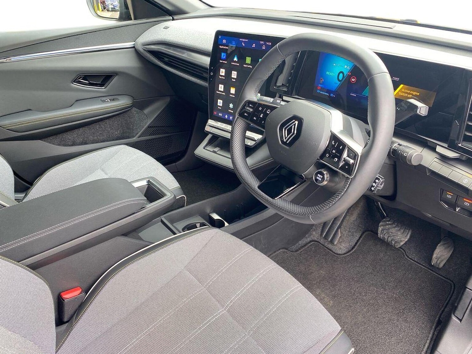 Used Renault Megane E Tech 2024 for sale - 76554236: Photo 15