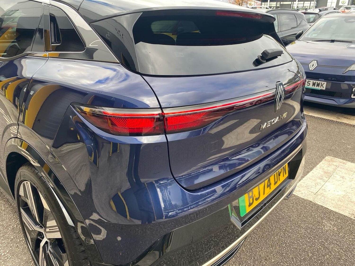 Used Renault Megane E Tech 2024 for sale - 76554236: Photo 35