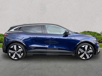 Used Renault Megane E Tech 2024 for sale - 76554236: Photo