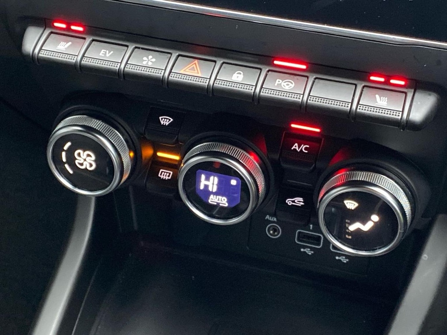 Used Renault Arkana 2023 for sale - 77023405: Photo 14